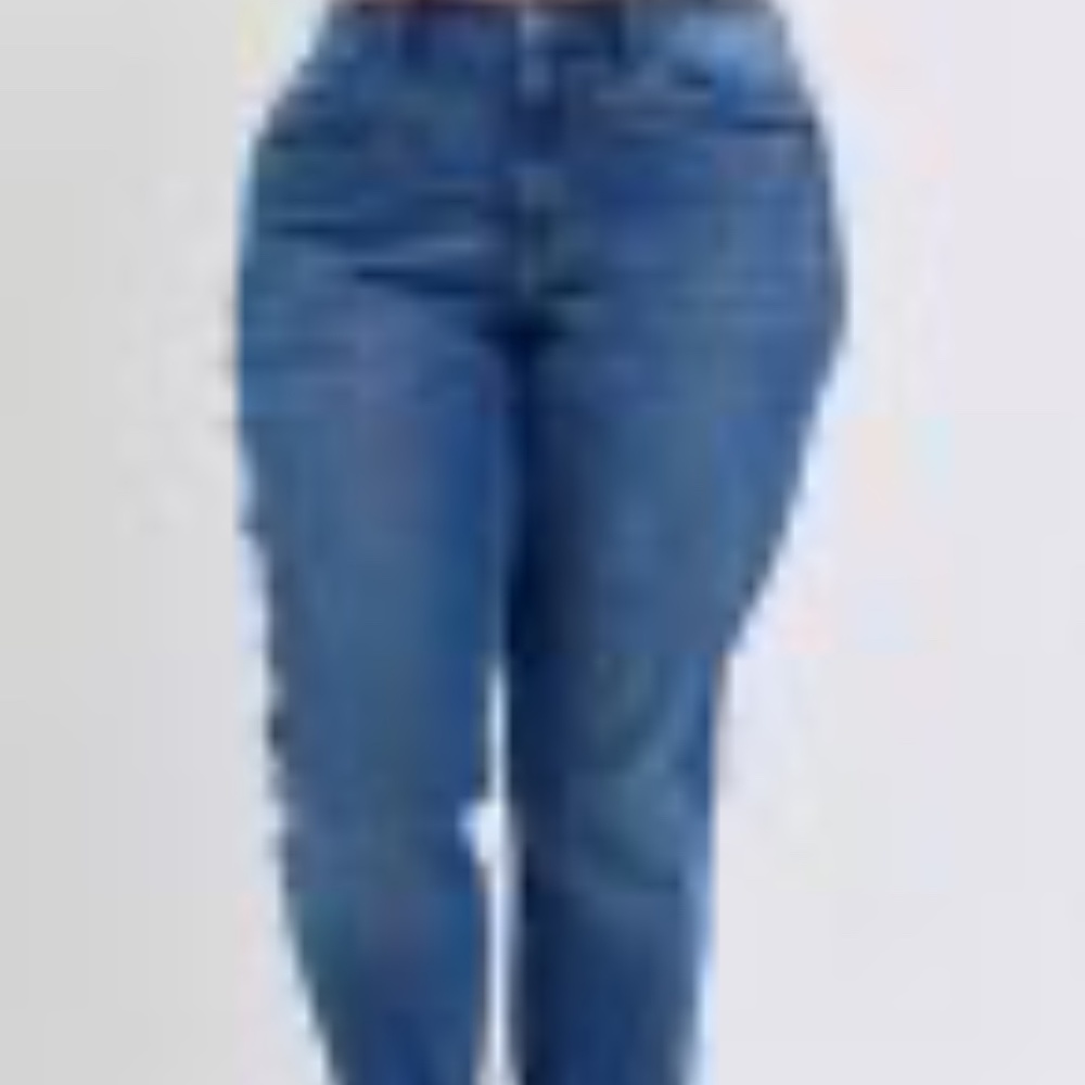 Curvy JB Vintage Wash Boyfriend with Cuff